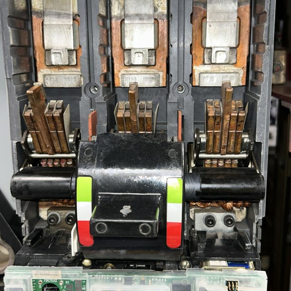 HV & LV Circuit Breaker Maintenance - Picture